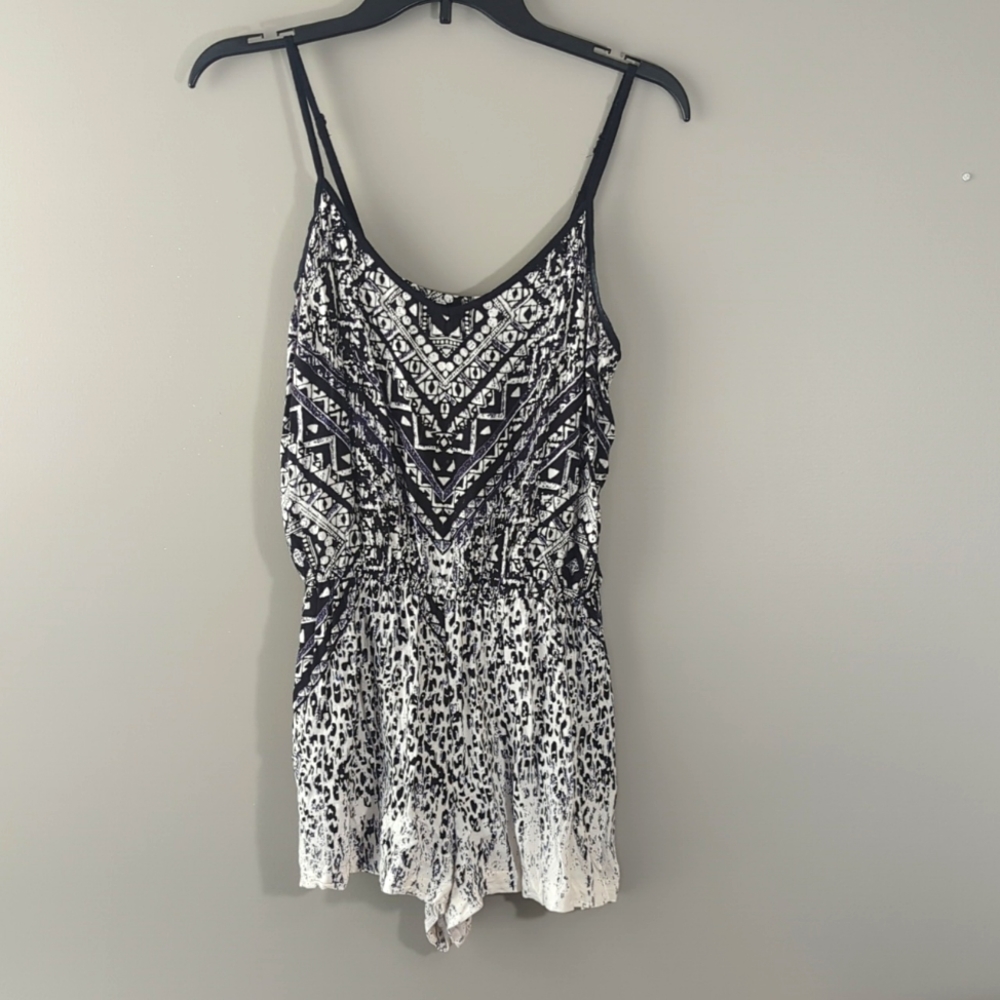 Black and white Romper - Angie, M